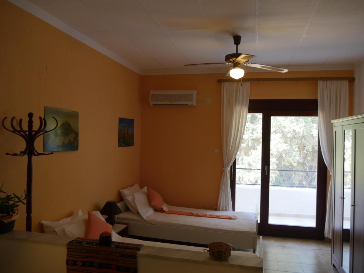 Helios-Rhodos-Apartments Koskinou  Extérieur photo