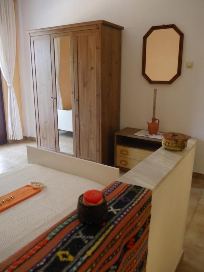 Helios-Rhodos-Apartments Koskinou  Extérieur photo
